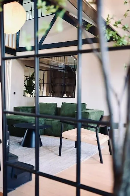 Luxury 200Sqm Appartment / Hot Tub / Sauna Brussels Belgium